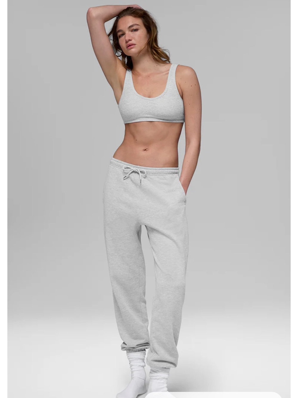 ALO Yoga Chill Sweatpant - Heather Grey - Size S